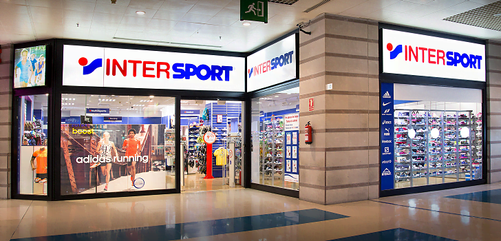 Intersport coge impulso en Levante y ‘le roba’ siete tiendas a Base